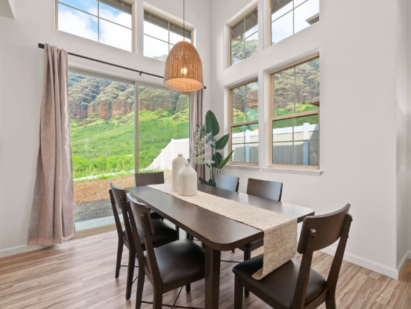 Luxurious Oahu Retreat: Two Villas, Perfect for Groups